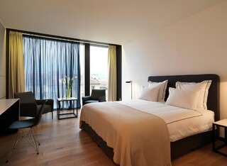 Отель Sense Hotel Sofia София Улучшенный двухместный номер с 1 кроватью-3